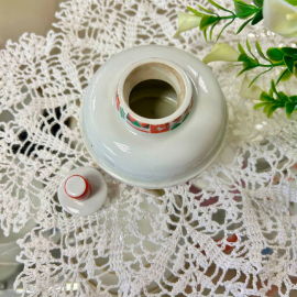 Чайница от сервиза "Северное лето" ЛФЗ. Фарфор, деколь, ручная роспись. Отсутствует верхняя крышка. Картинка 3